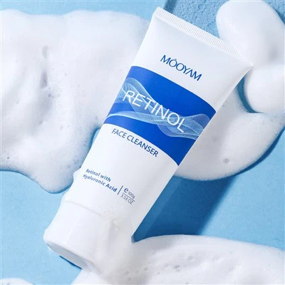 Retinol anti -老化フェイシャルクレンザー